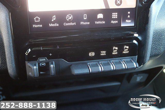 2026 Ram 2500 Black Express Crew Cab 4x4 6'4" Box