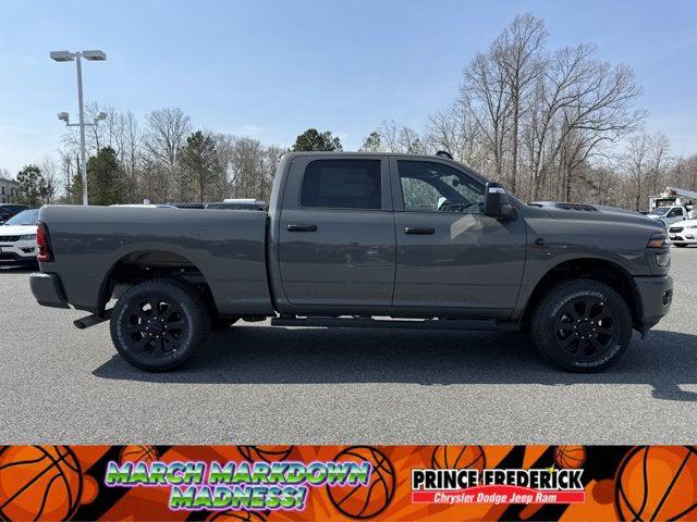 2026 RAM Ram 2500 RAM 2500 BLACK EXPRESS CREW CAB 4X4 64 BOX