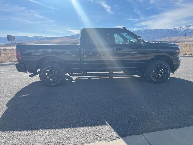 2026 RAM Ram 3500 RAM 3500 LARAMIE CREW CAB 4X4 64 BOX