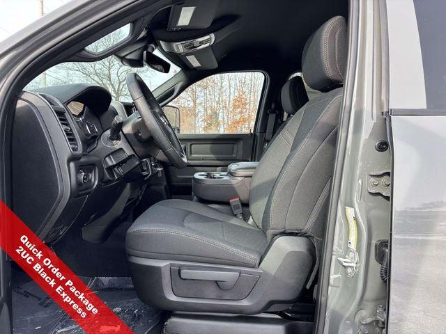 2026 RAM Ram 2500 RAM 2500 BLACK EXPRESS CREW CAB 4X4 64 BOX