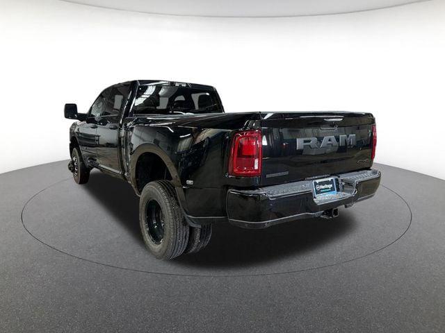 2026 RAM Ram 3500 RAM 3500 BIG HORN CREW CAB 4X4 8 BOX