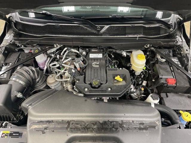 2026 RAM Ram 2500 RAM 2500 BLACK EXPRESS CREW CAB 4X4 64 BOX