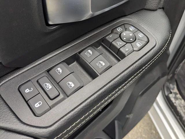 2026 Ram 2500 Big Horn Crew Cab 4x4 64 Box
