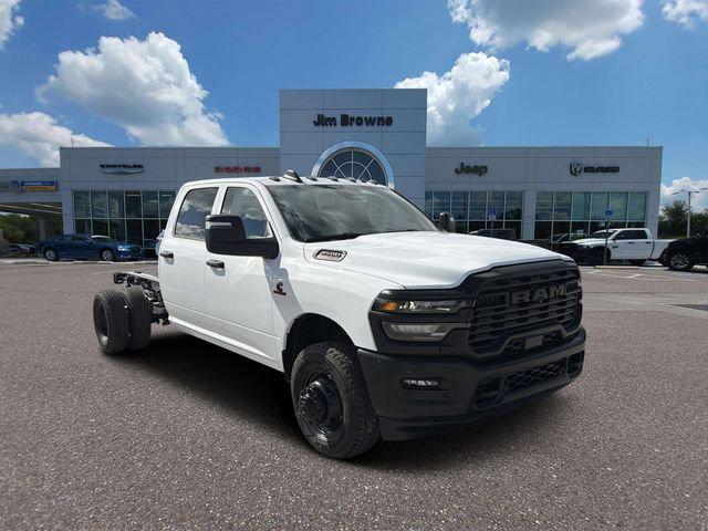 2026 RAM Ram 3500 Chassis Cab RAM 3500 TRADESMAN CREW CAB CHASSIS 4X4 60 CA