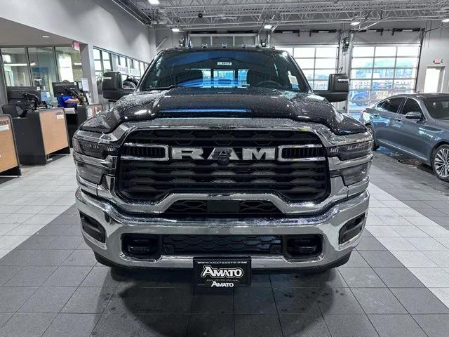 2026 RAM Ram 2500 RAM 2500 TRADESMAN CREW CAB 4X4 64 BOX