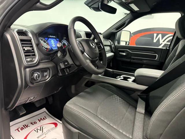 2026 Ram 3500 Big Horn Crew Cab 4x4 8 Box