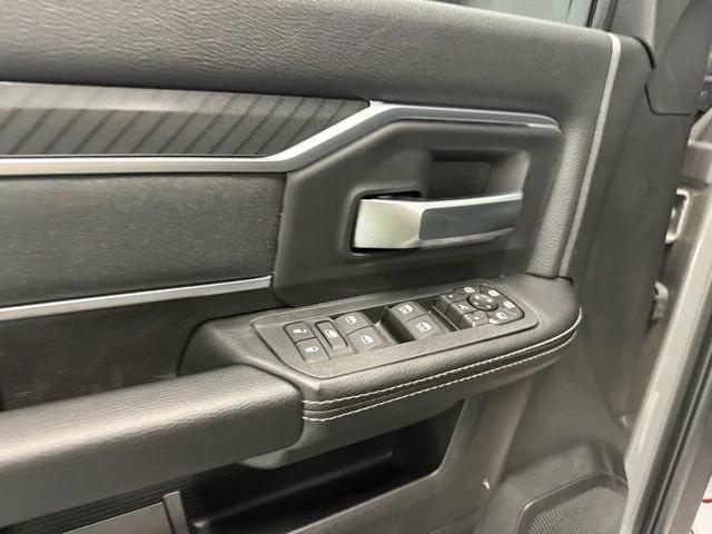 2026 Ram 3500 Big Horn Crew Cab 4x4 8 Box