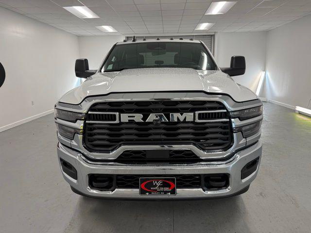 2026 RAM Ram 2500 RAM 2500 TRADESMAN CREW CAB 4X4 64 BOX
