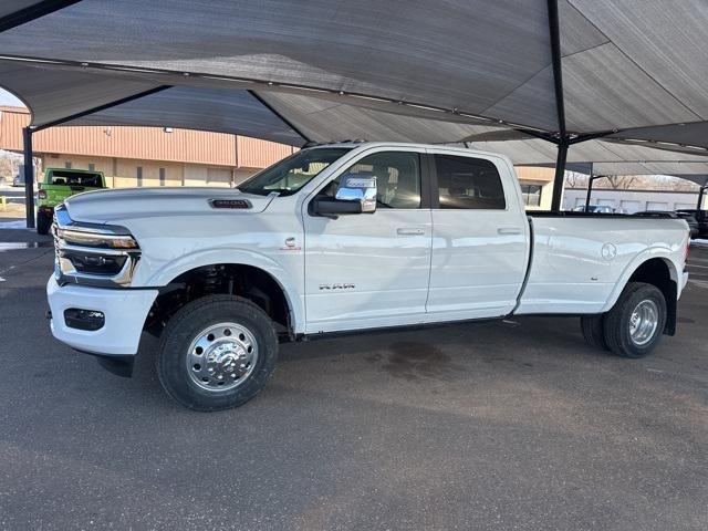 2026 RAM Ram 3500 RAM 3500 LIMITED LONGHORN CREW CAB 4X4 8 BOX