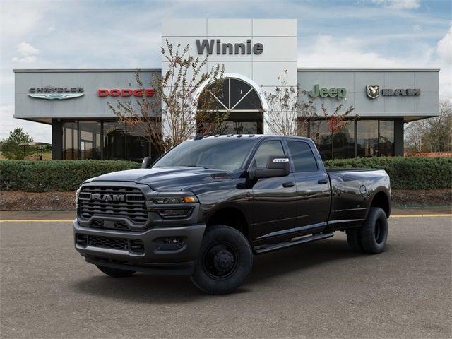2026 RAM Ram 3500 RAM 3500 TRADESMAN CREW CAB 4X4 8 BOX
