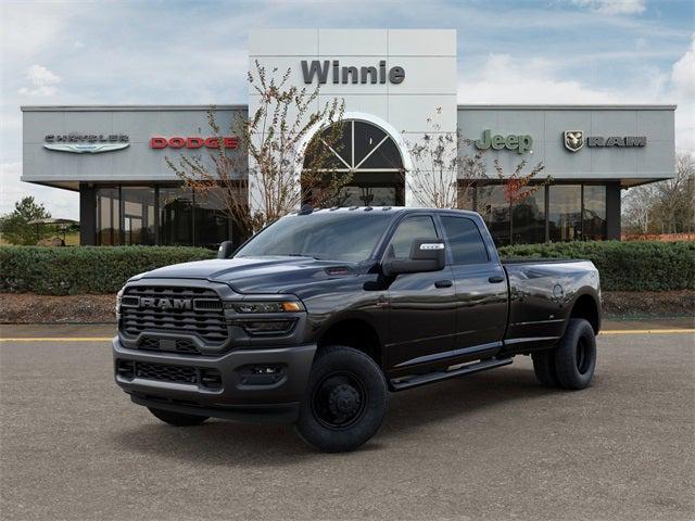 2026 RAM Ram 3500 RAM 3500 TRADESMAN CREW CAB 4X4 8 BOX