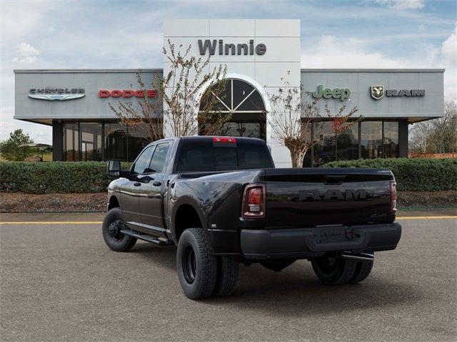 2026 RAM Ram 3500 RAM 3500 TRADESMAN CREW CAB 4X4 8 BOX