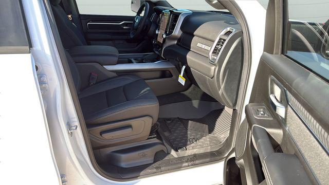 2026 Ram 1500 Lone Star Crew Cab 4x4 5'7" Box