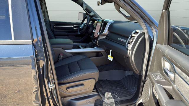 2026 Ram 1500 Lone Star Crew Cab 4x4 5'7" Box