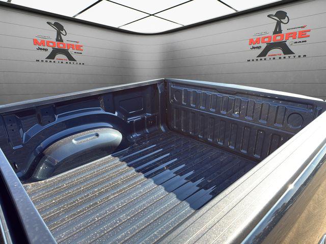 2026 Ram 1500 Lone Star Crew Cab 4x4 5'7" Box
