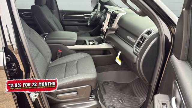2026 Ram 1500 Lone Star Crew Cab 4x4 5'7" Box