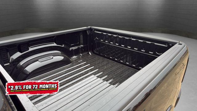 2026 Ram 1500 Lone Star Crew Cab 4x4 5'7" Box