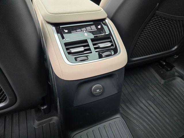 2026 Volvo XC90 Plug-In Hybrid Plus, T8 AWD, Electric/Gasoline, Bright, 7 Seats