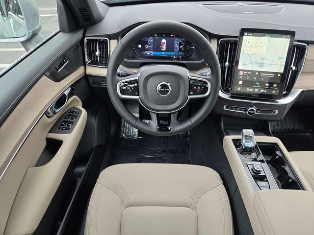 2026 Volvo XC90 Plug-In Hybrid Plus, T8 AWD, Electric/Gasoline, Bright, 7 Seats