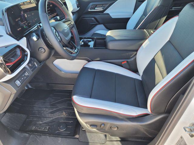 2025 Chevrolet Silverado EV RST