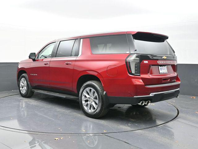 2025 Chevrolet Suburban 4WD Premier