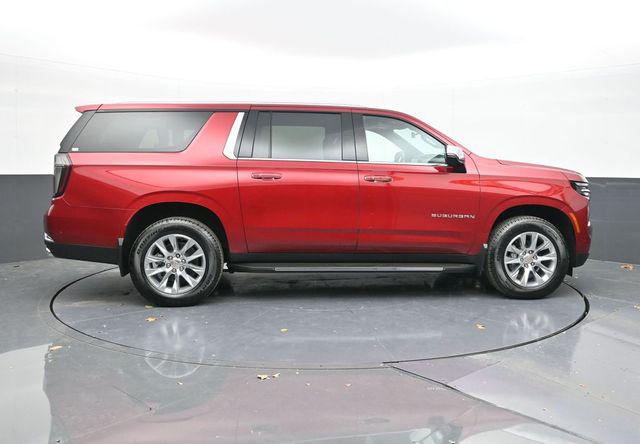2025 Chevrolet Suburban 4WD Premier