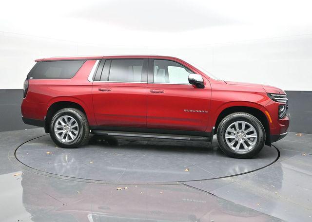 2025 Chevrolet Suburban 4WD Premier