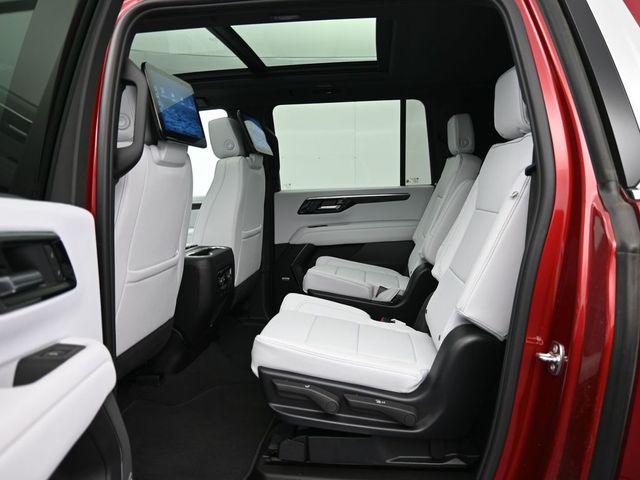 2025 Chevrolet Suburban 4WD Premier