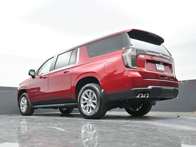 2025 Chevrolet Suburban 4WD Premier