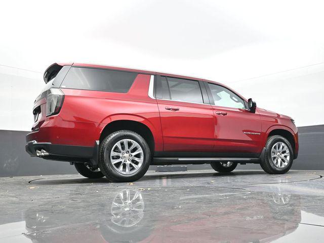 2025 Chevrolet Suburban 4WD Premier