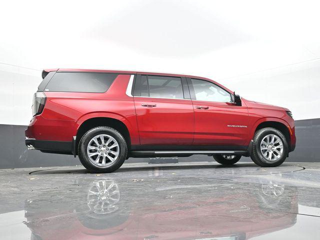 2025 Chevrolet Suburban 4WD Premier