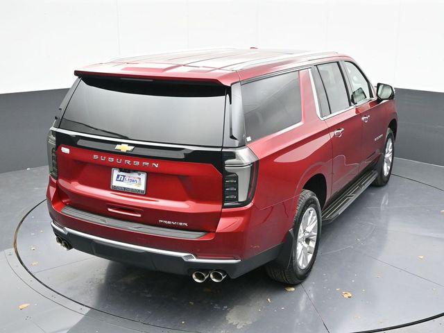 2025 Chevrolet Suburban 4WD Premier