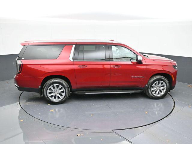 2025 Chevrolet Suburban 4WD Premier