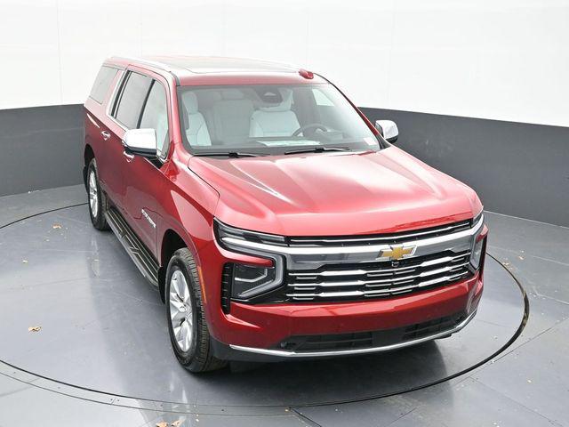 2025 Chevrolet Suburban 4WD Premier