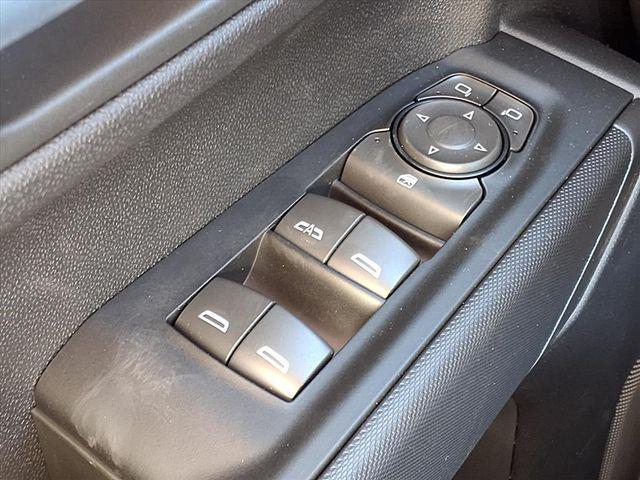 2026 GMC Sierra 1500 Crew Cab, Short Bed, Pro, 4WD