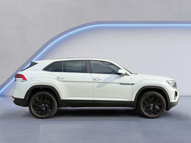 2026 Volkswagen Atlas Cross Sport SE with Technology