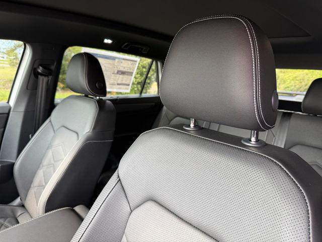 2026 Volkswagen Atlas Cross Sport SE with Technology