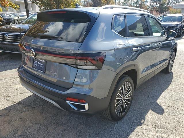 2025 Volkswagen Taos 1.5T SE