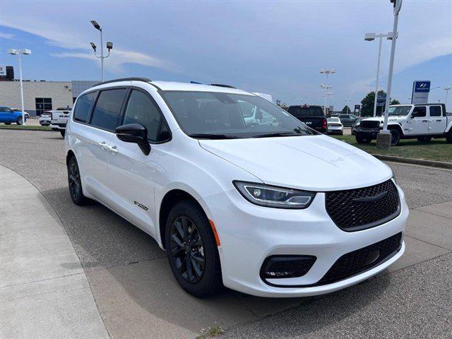 2025 Chrysler Pacifica Select 2025 Chrysler Pacifica Select