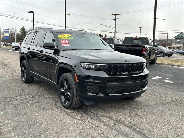 2023 Jeep Grand Cherokee L Altitude 4x4