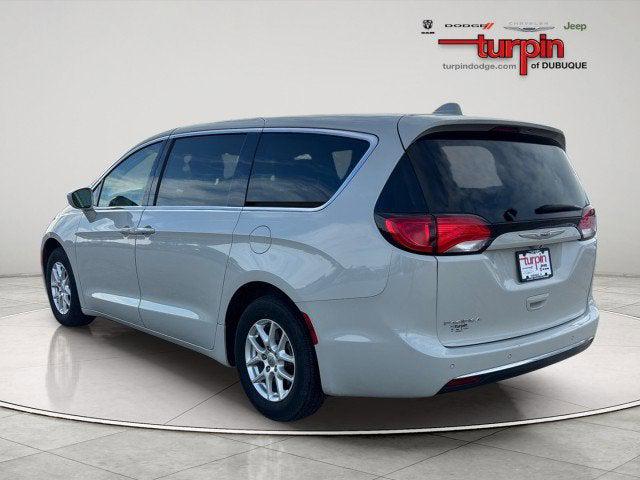 2020 Chrysler Pacifica Touring