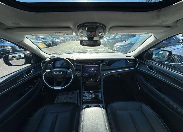 2022 Jeep Grand Cherokee 4xe Limited 4x4 2022 Jeep Grand Cherokee 4xe Limited 4x4