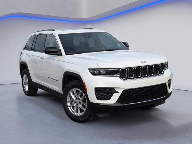 2025 Jeep Grand Cherokee Laredo X 4x4