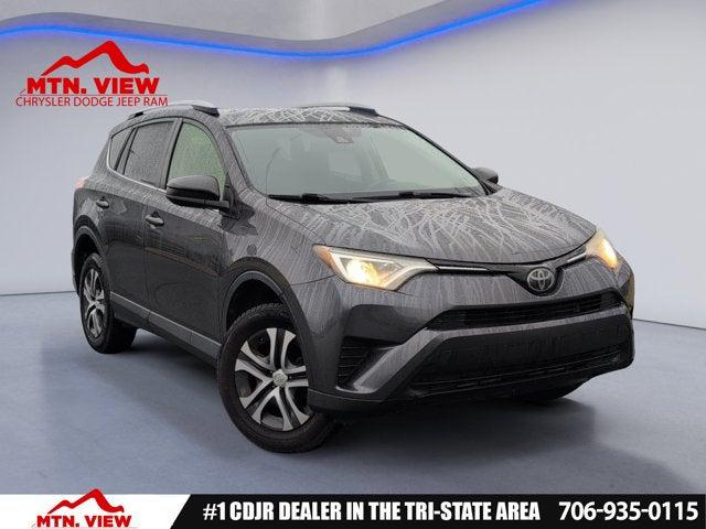 2017 Toyota RAV4 LE 2017 Toyota RAV4 LE