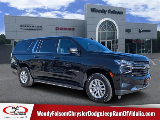 2023 Chevrolet Suburban 2WD LT