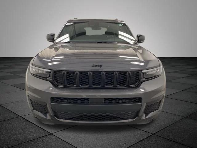 2025 Jeep Grand Cherokee L Altitude X 4x4