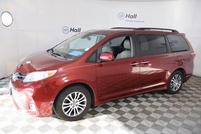 2019 Toyota Sienna XLE 8 Passenger 2019 Toyota Sienna XLE 8 Passenger