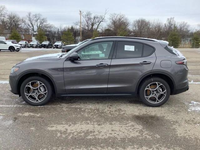 2025 Alfa Romeo Stelvio STELVIO AWD