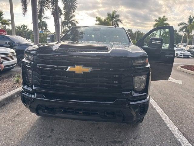 2025 Chevrolet Silverado 2500HD 4WD Crew Cab Standard Bed Custom 2025 Chevrolet Silverado 2500HD 4WD Crew Cab Standard Bed Custom