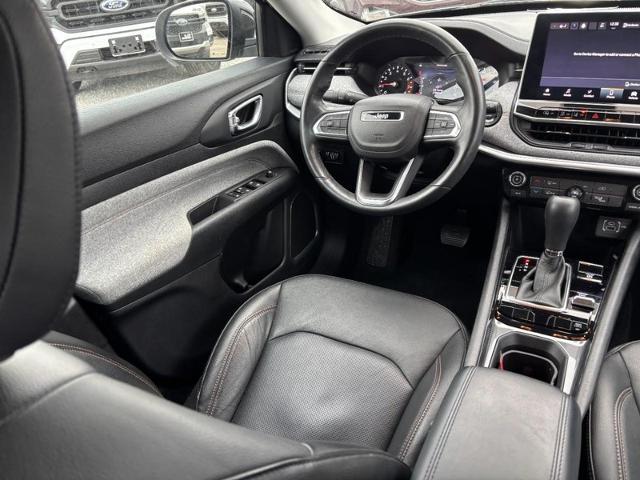 2022 Jeep Compass Latitude Lux 4x4